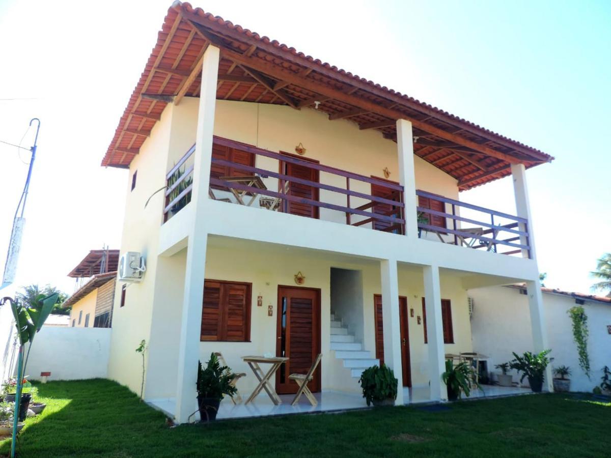 Suite Das Flores Em Guajiru Trairi Exterior foto