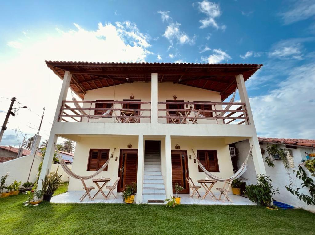 Suite Das Flores Em Guajiru Trairi Exterior foto
